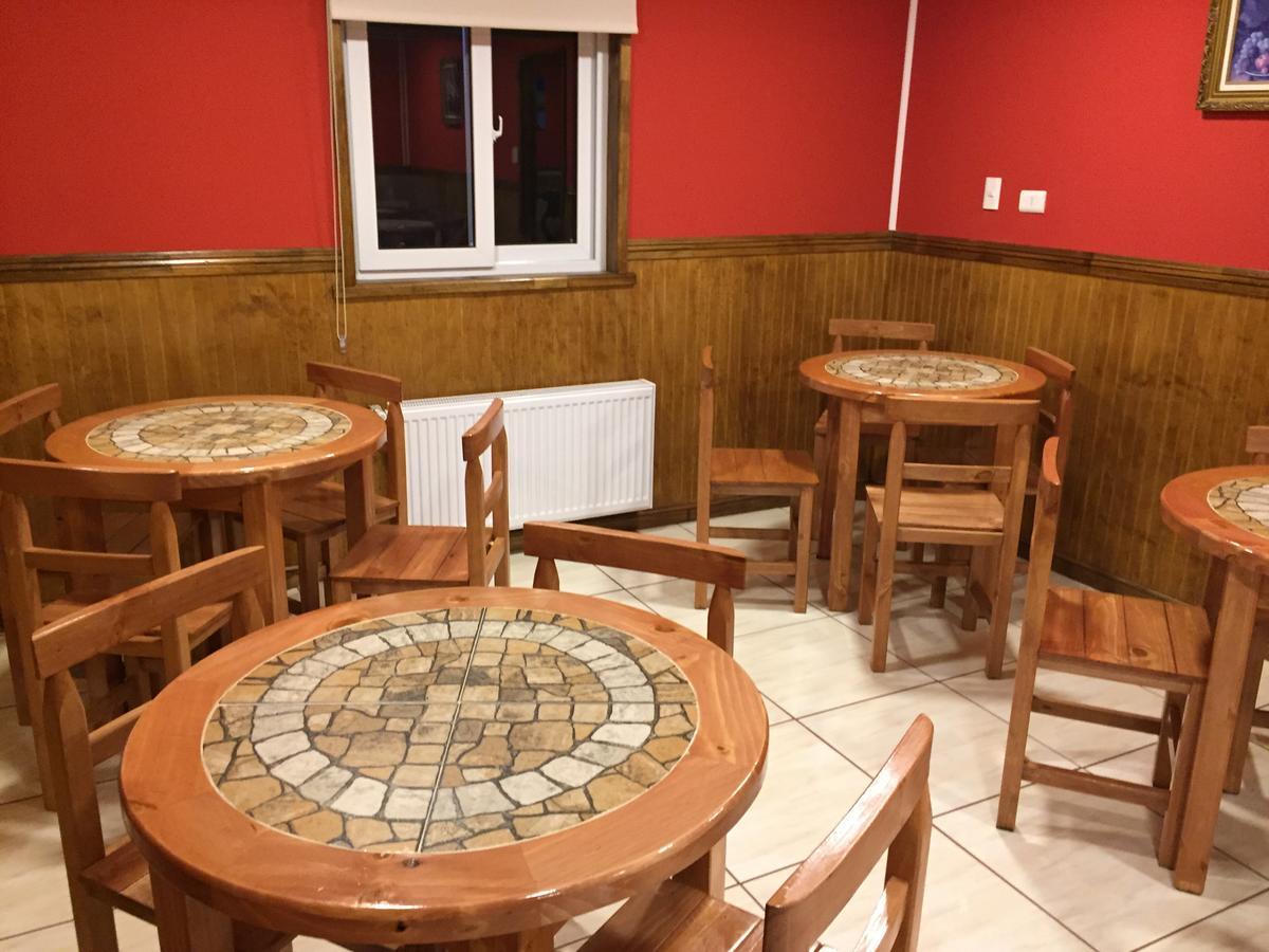 Hostal America En Пуэрто-Наталес Экстерьер фото