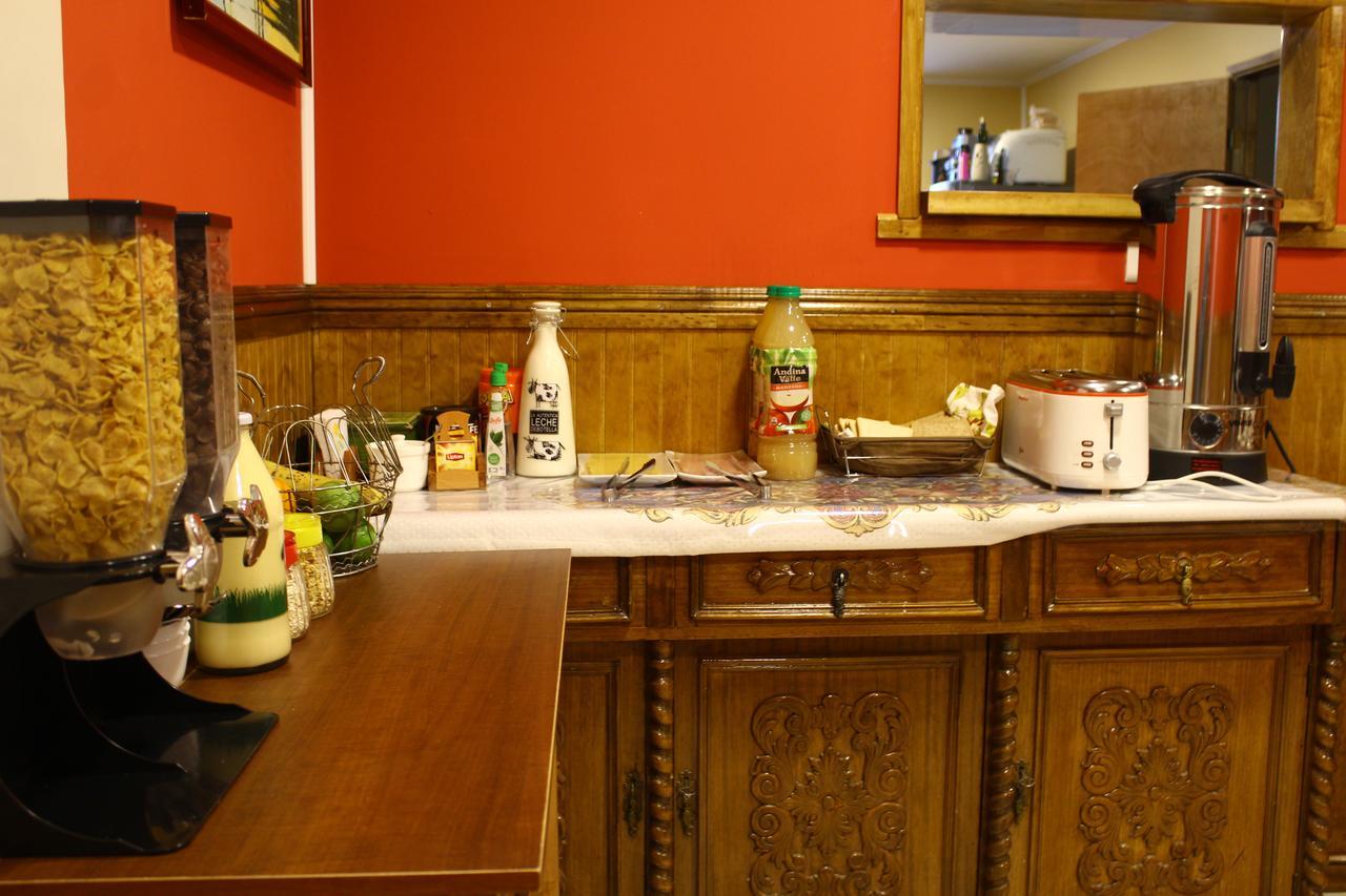 Hostal America En Пуэрто-Наталес Экстерьер фото