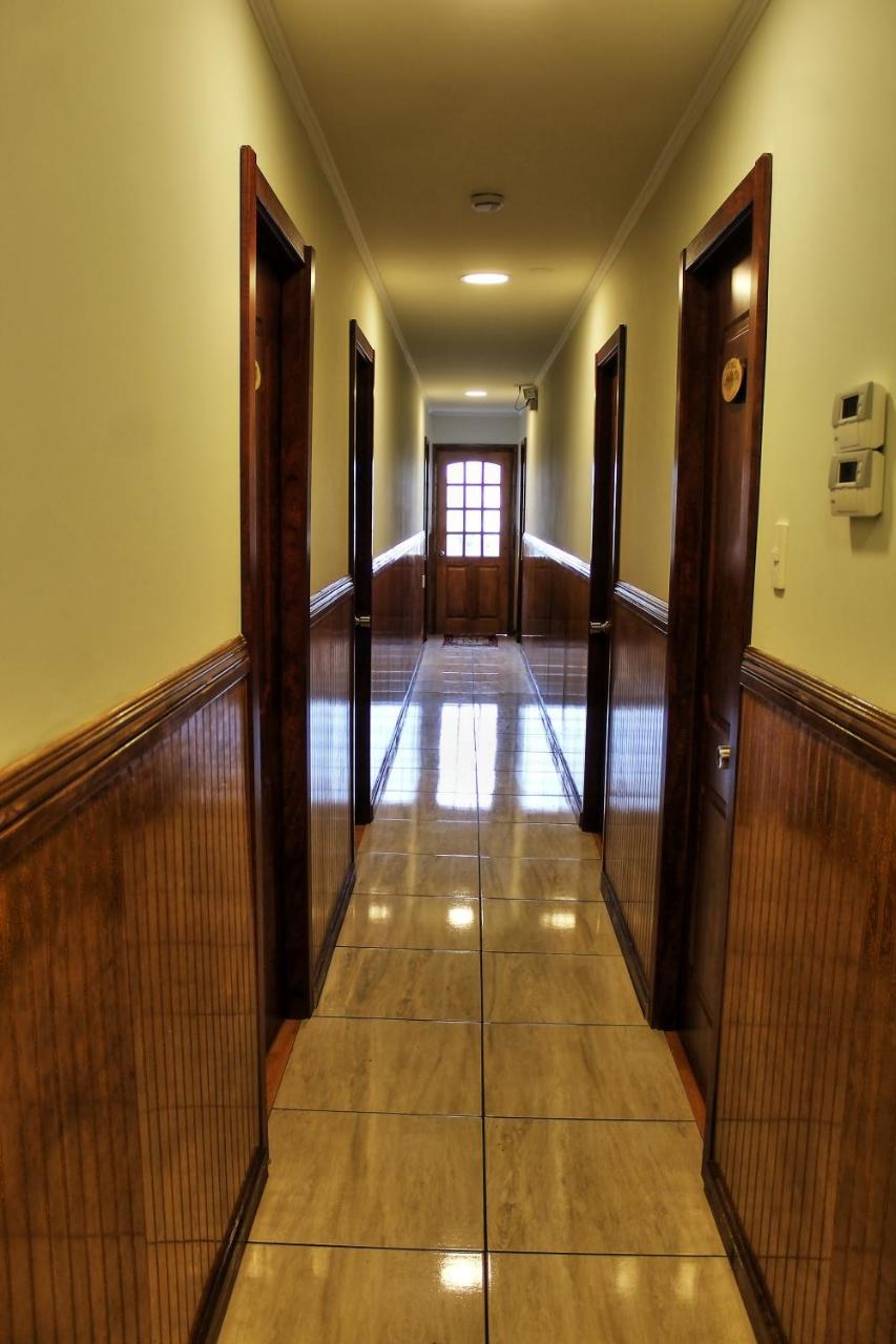 Hostal America En Пуэрто-Наталес Экстерьер фото